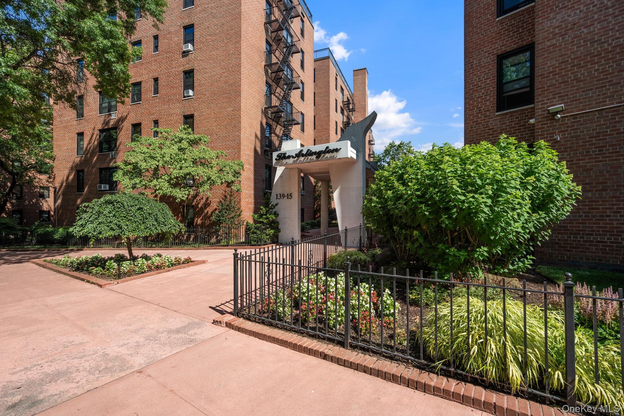139-15 83rd Avenue Unit: 117, Briarwood