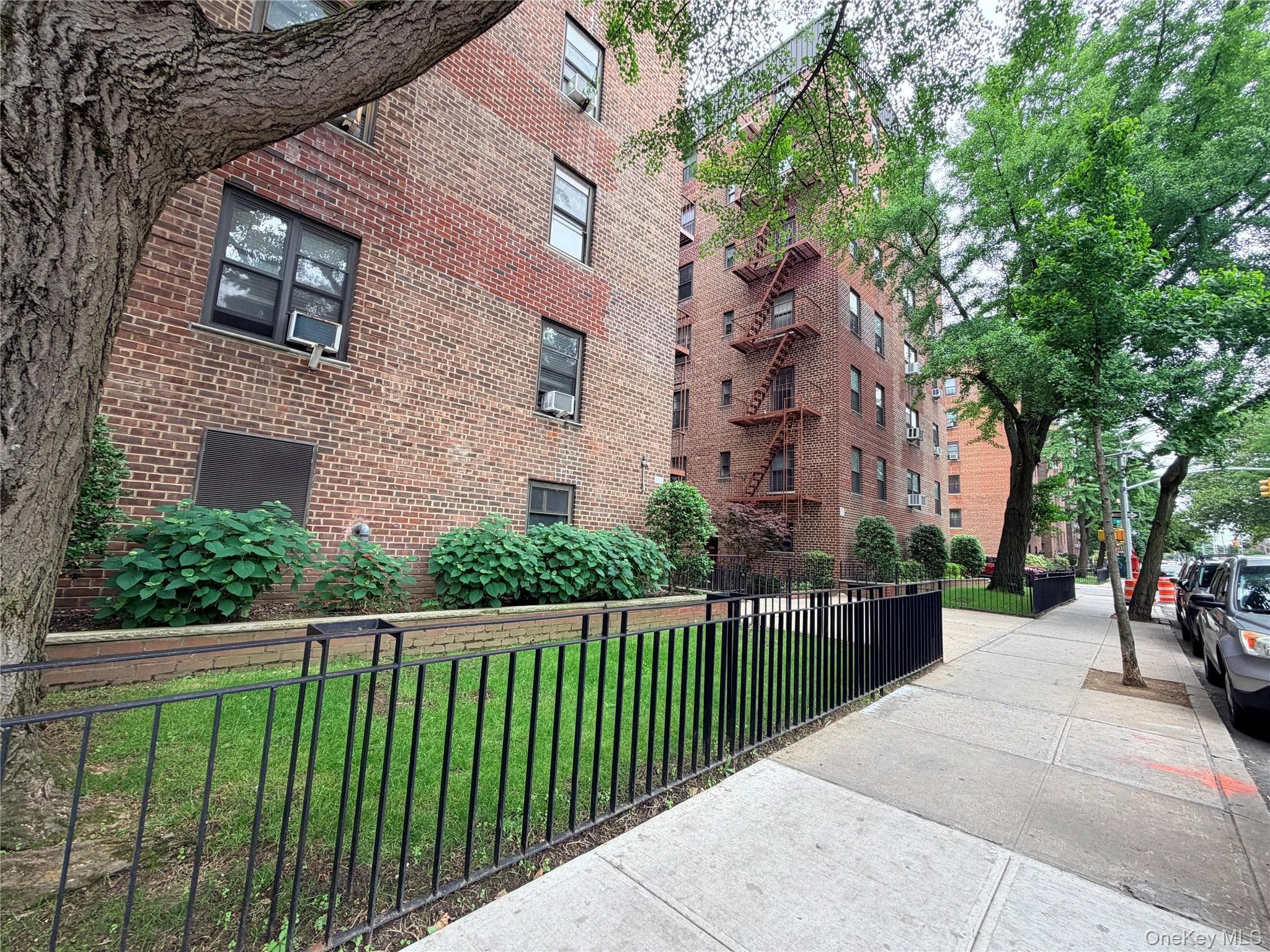 91-08 32 Avenue Unit: E107 thumbnail 22
