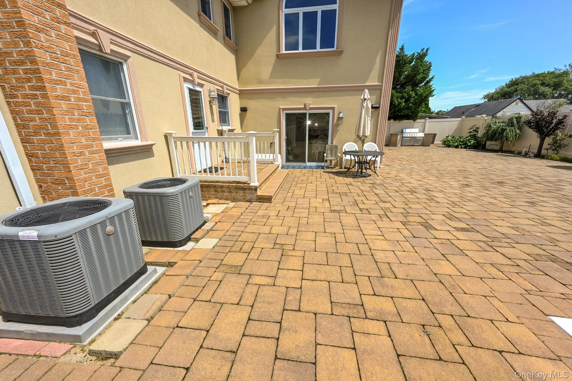 859 Maloon Avenue thumbnail 36