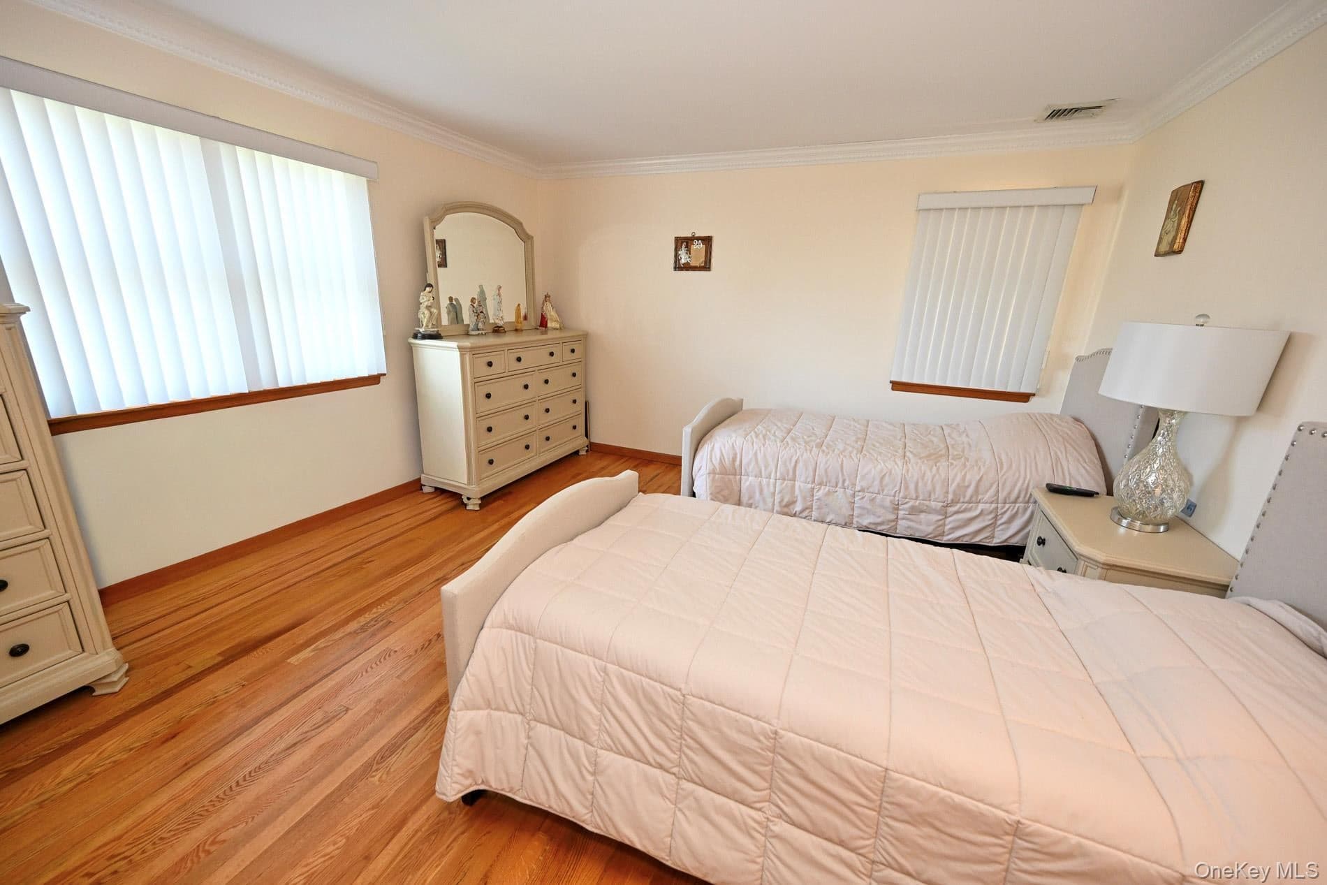 859 Maloon Avenue thumbnail 25