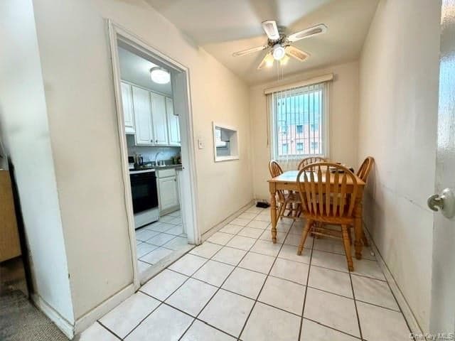 69-29 218th Street Unit: Lower thumbnail 8