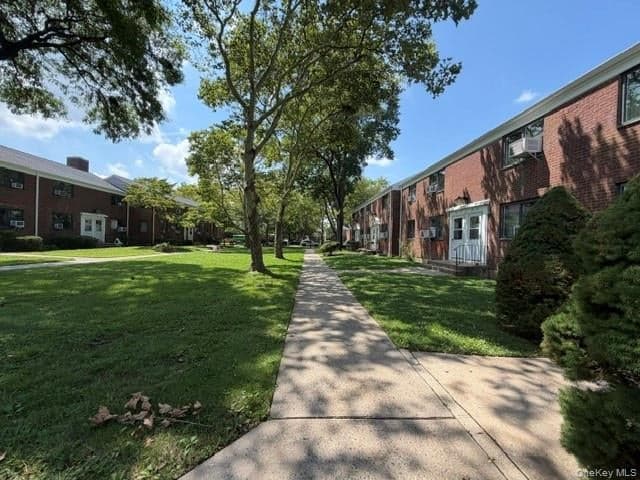 69-29 218th Street Unit: Lower thumbnail 16