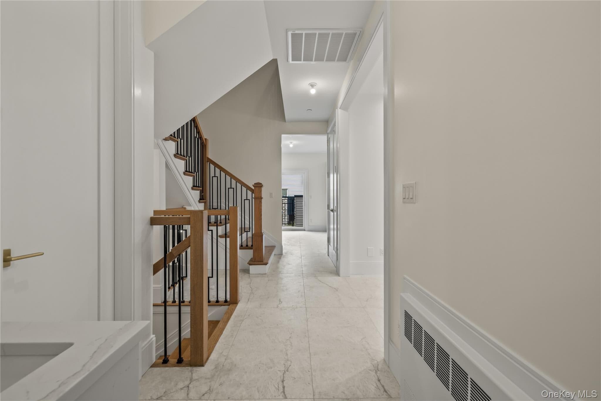 5205 Corner Street thumbnail 9