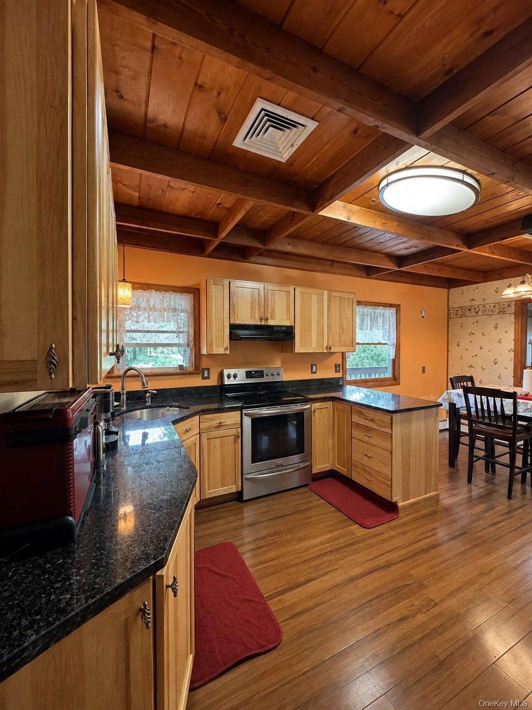 56 Columbia Drive thumbnail 18