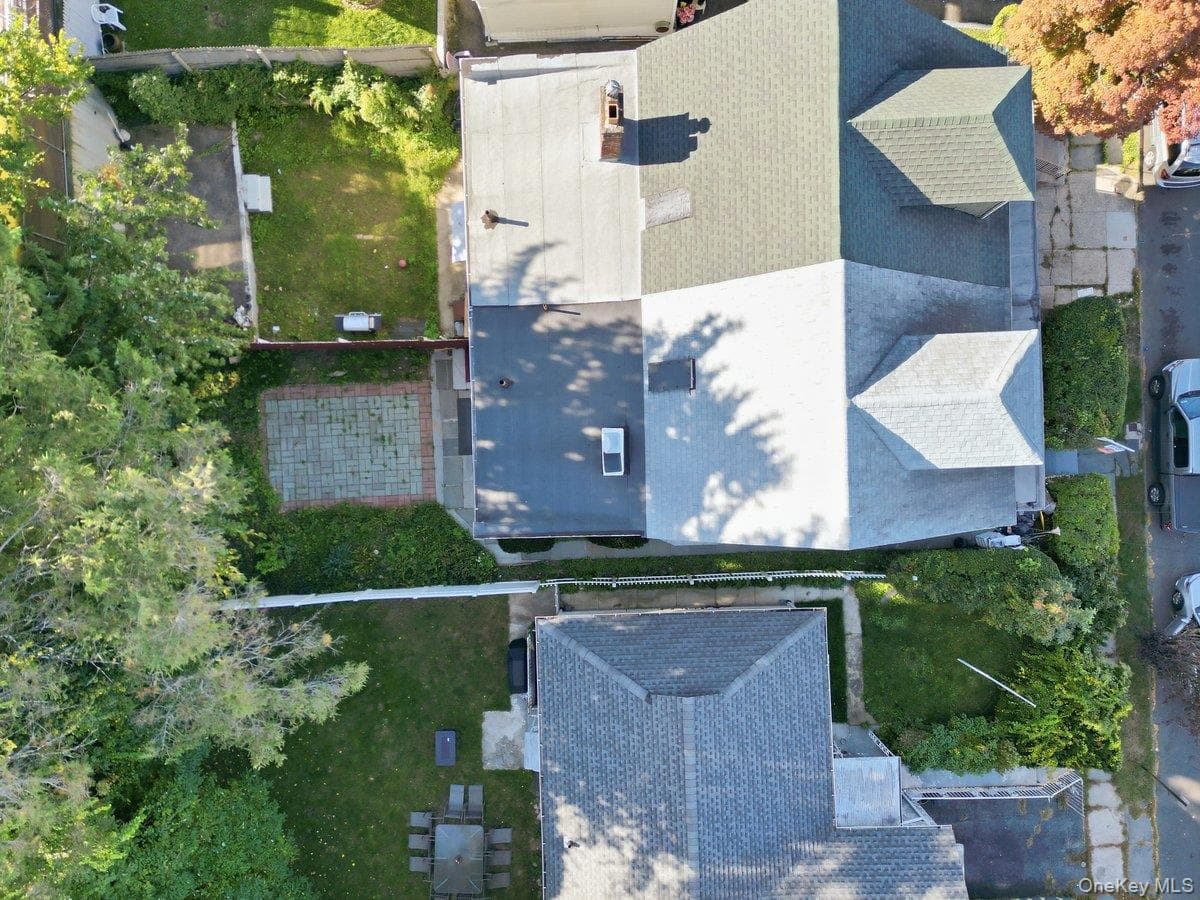 158 Hillside Avenue thumbnail 38