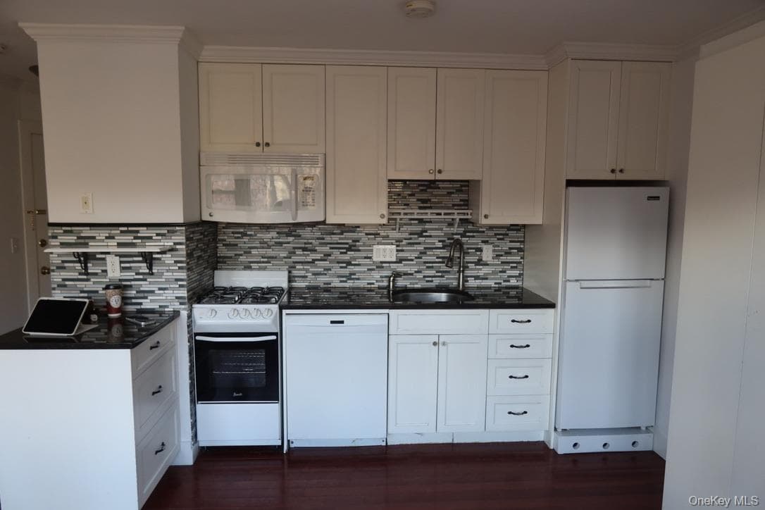 28 Barker Street Unit: C-2 thumbnail 10