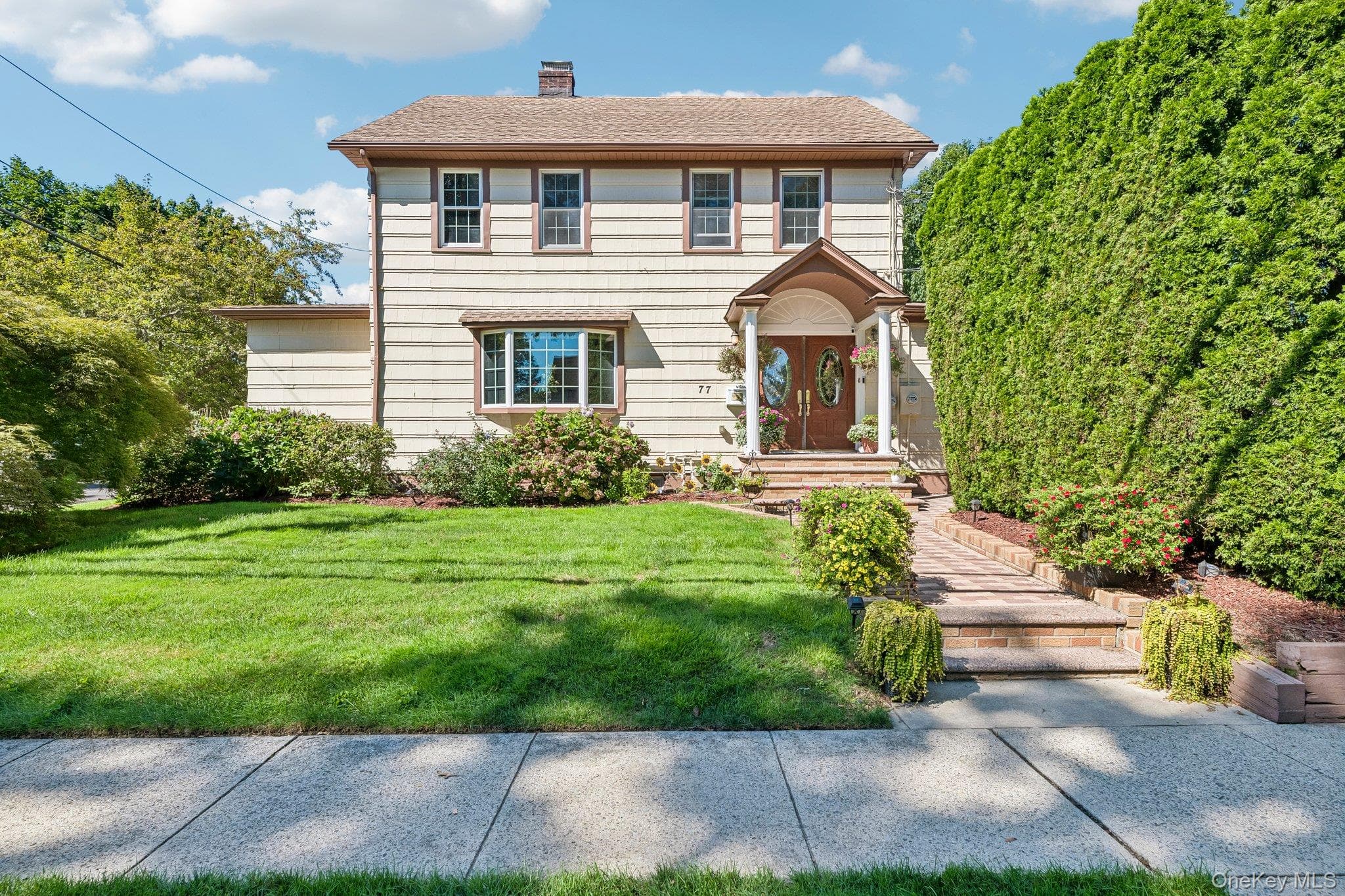 77 Jefferson Avenue, Roslyn Heights