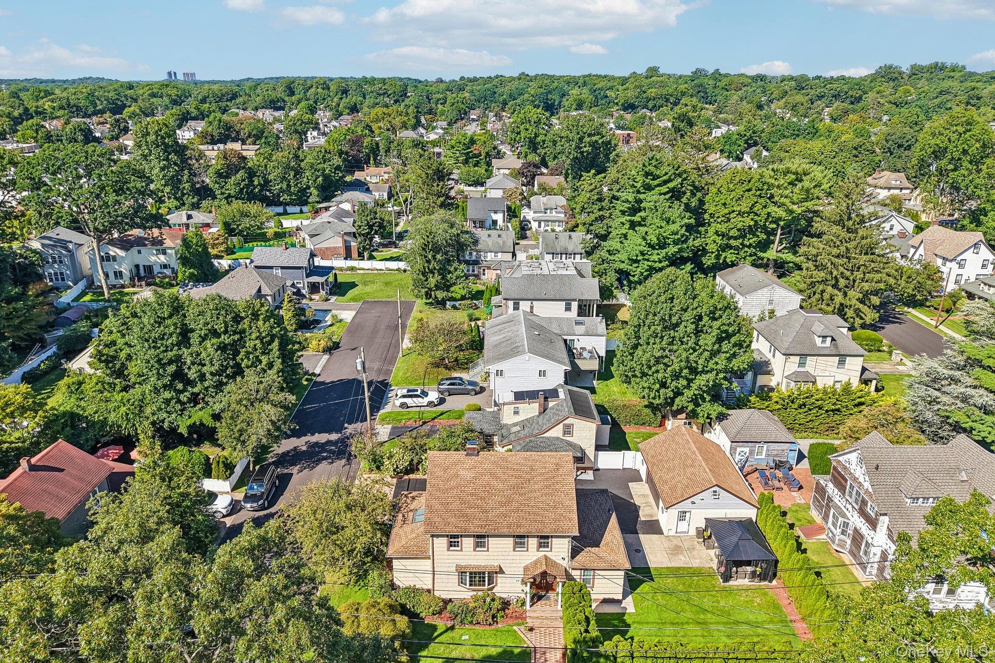 77 Jefferson Avenue thumbnail 13
