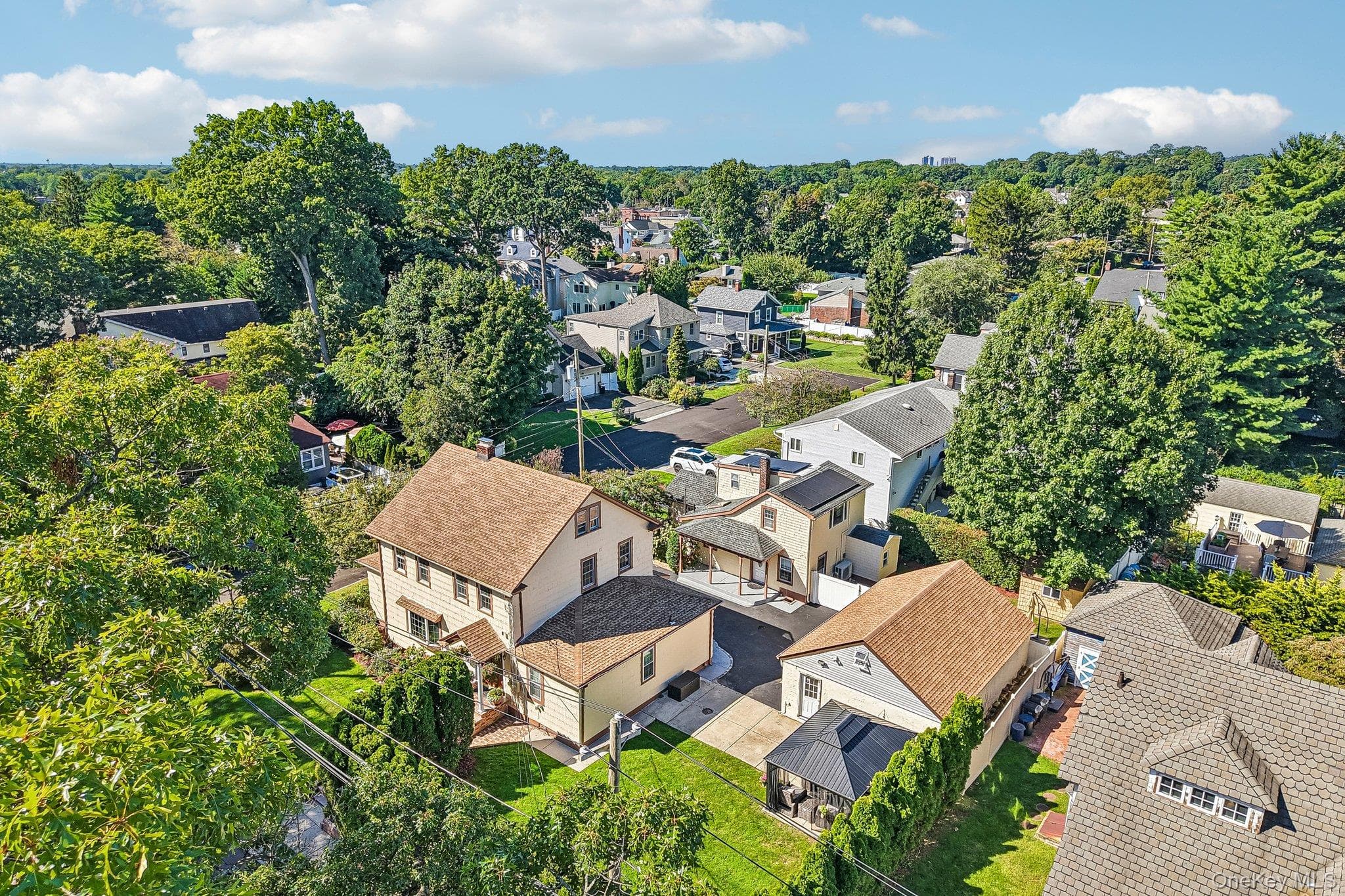 77 Jefferson Avenue thumbnail 12
