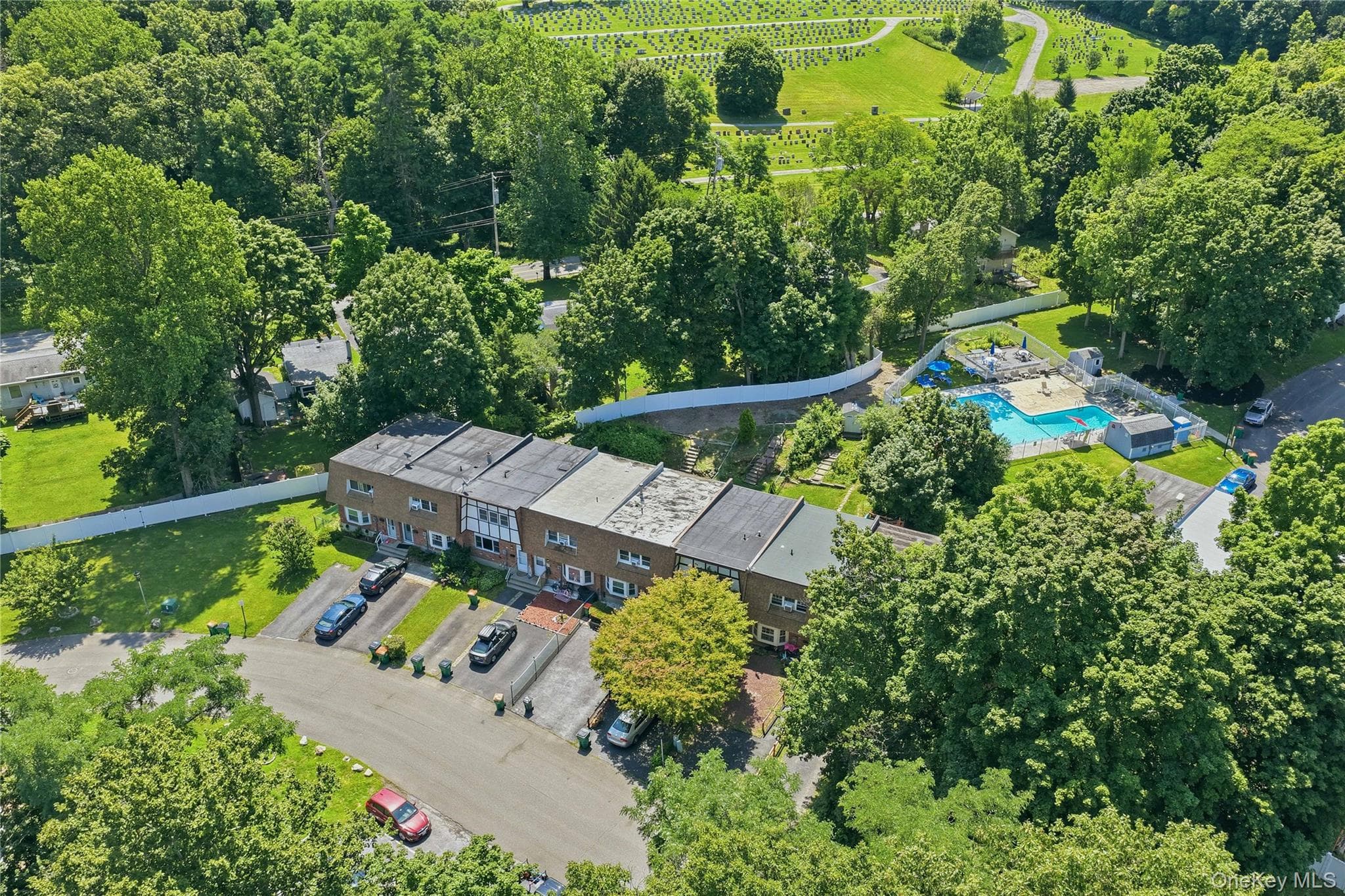 31 Roundtree Court thumbnail 21