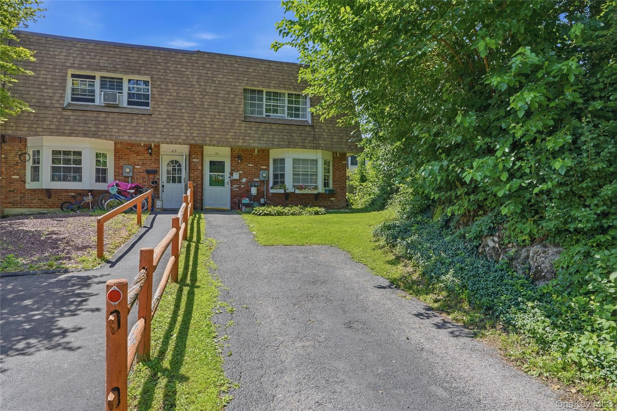 31 Roundtree Court thumbnail 30