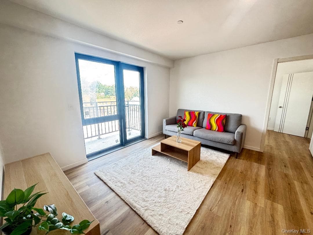 70-25 Queens Boulevard Unit: 6H thumbnail 6