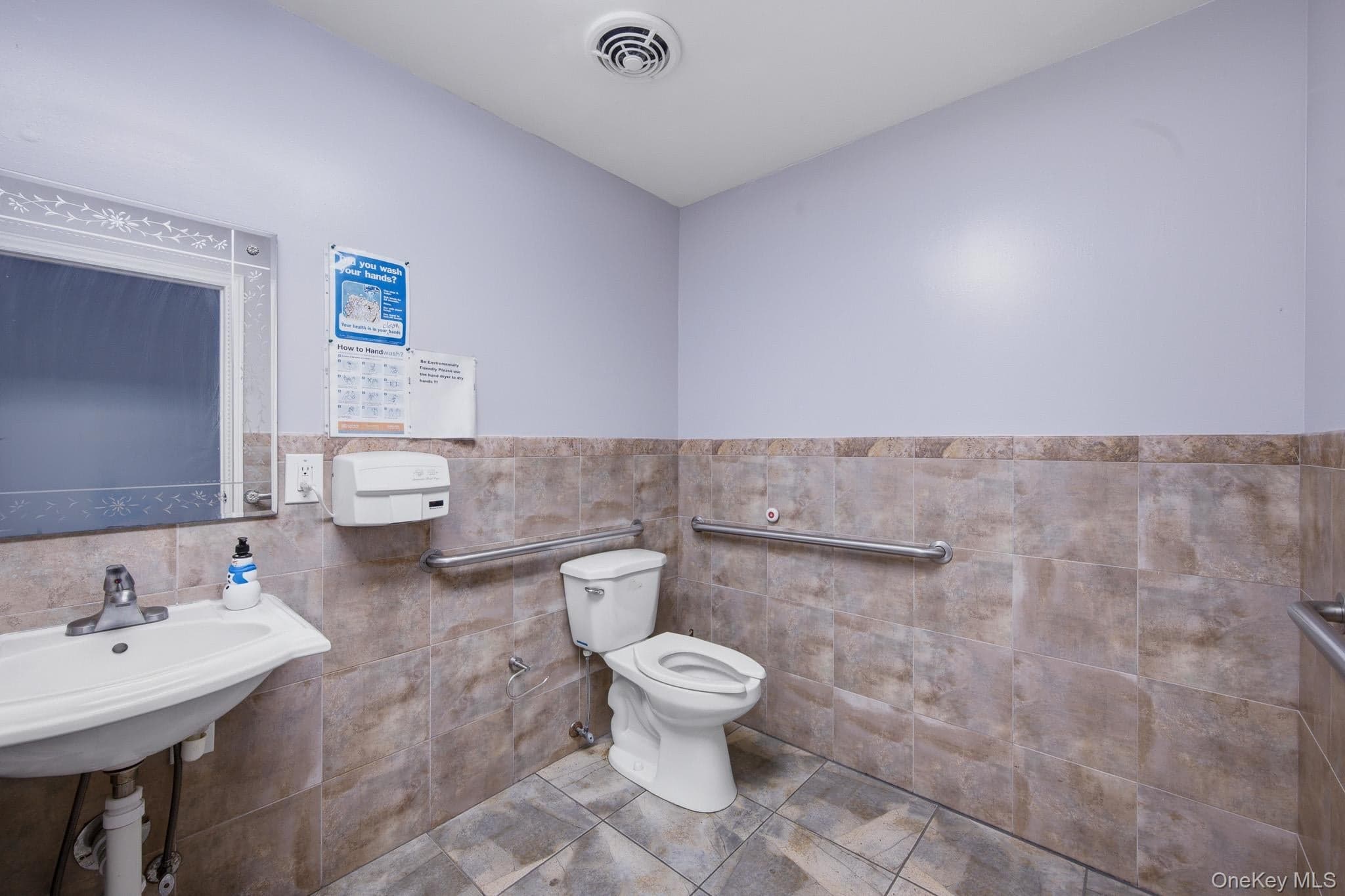 1 Arrowood Lane thumbnail 17