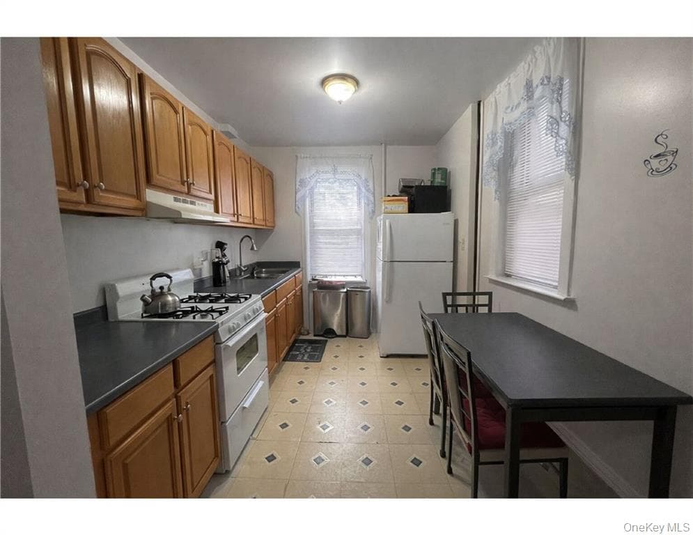 862 Woodward Avenue thumbnail 19