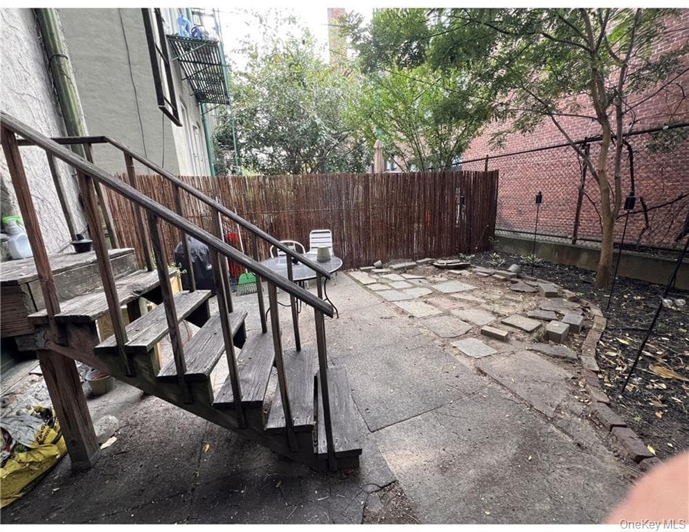 862 Woodward Avenue thumbnail 11