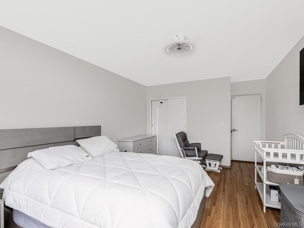 6300 Riverdale Avenue Unit: 3K thumbnail 7