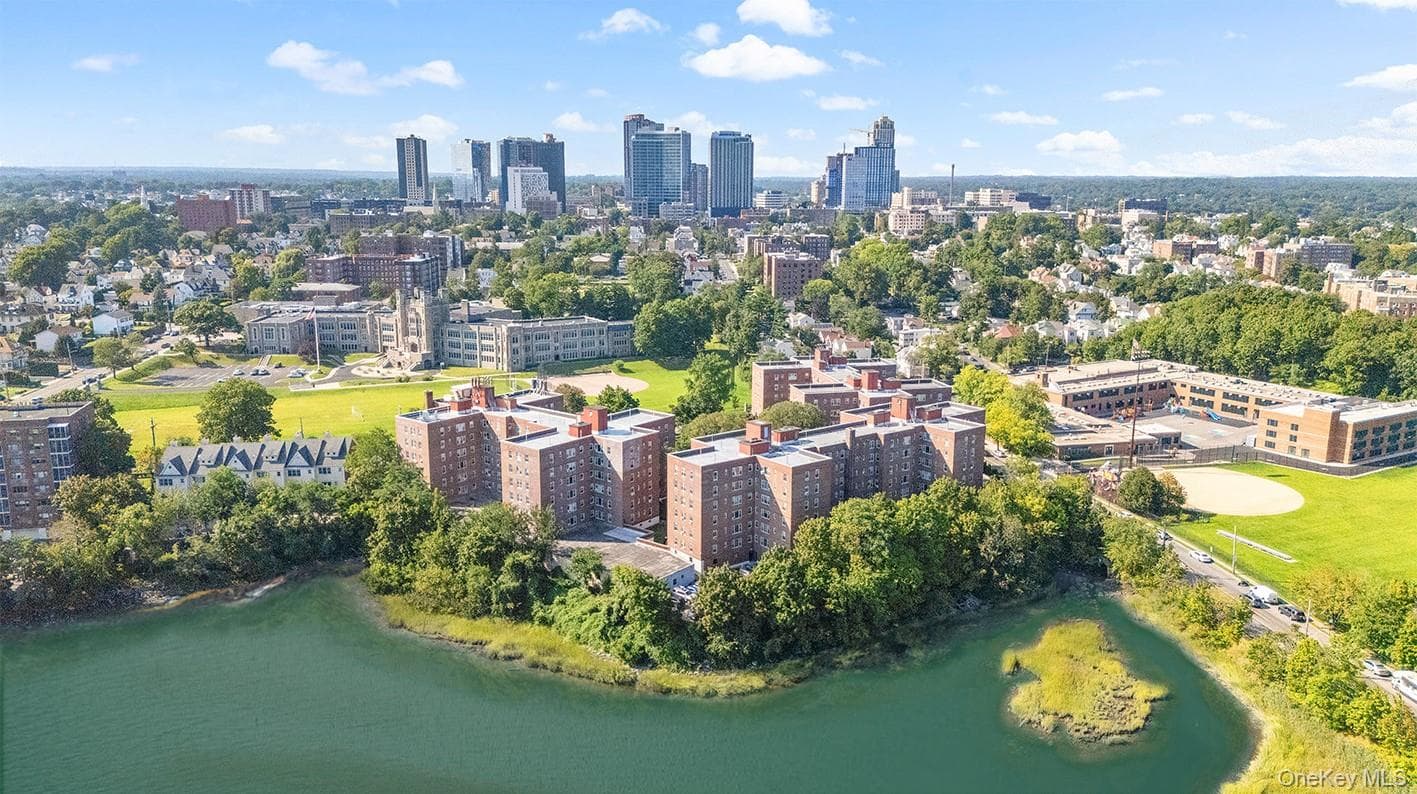 220 Pelham Road Unit: 6P thumbnail 25