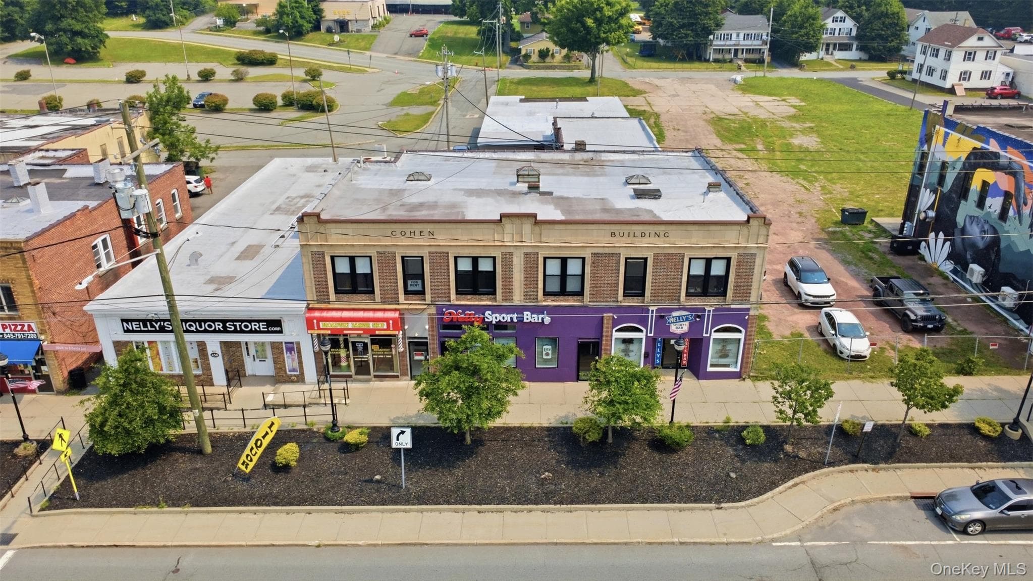 456 Broadway photo 1