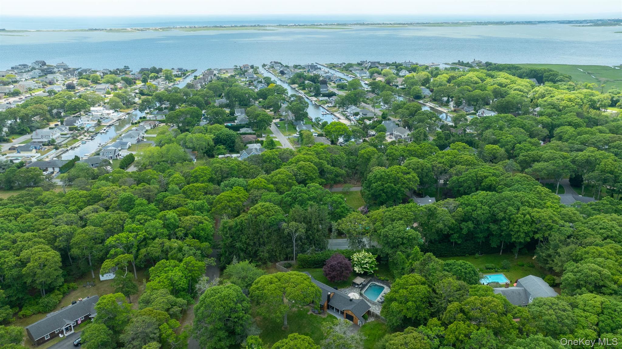 19 Groveland Avenue thumbnail 40