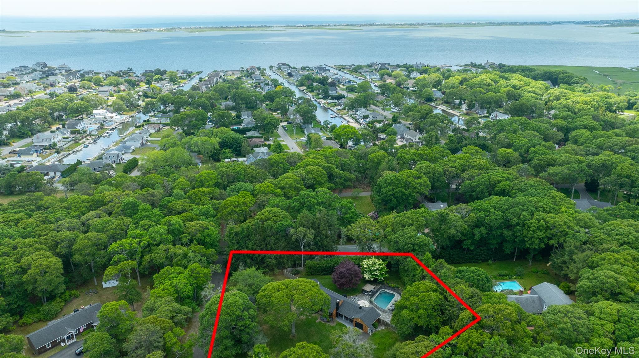 19 Groveland Avenue thumbnail 39