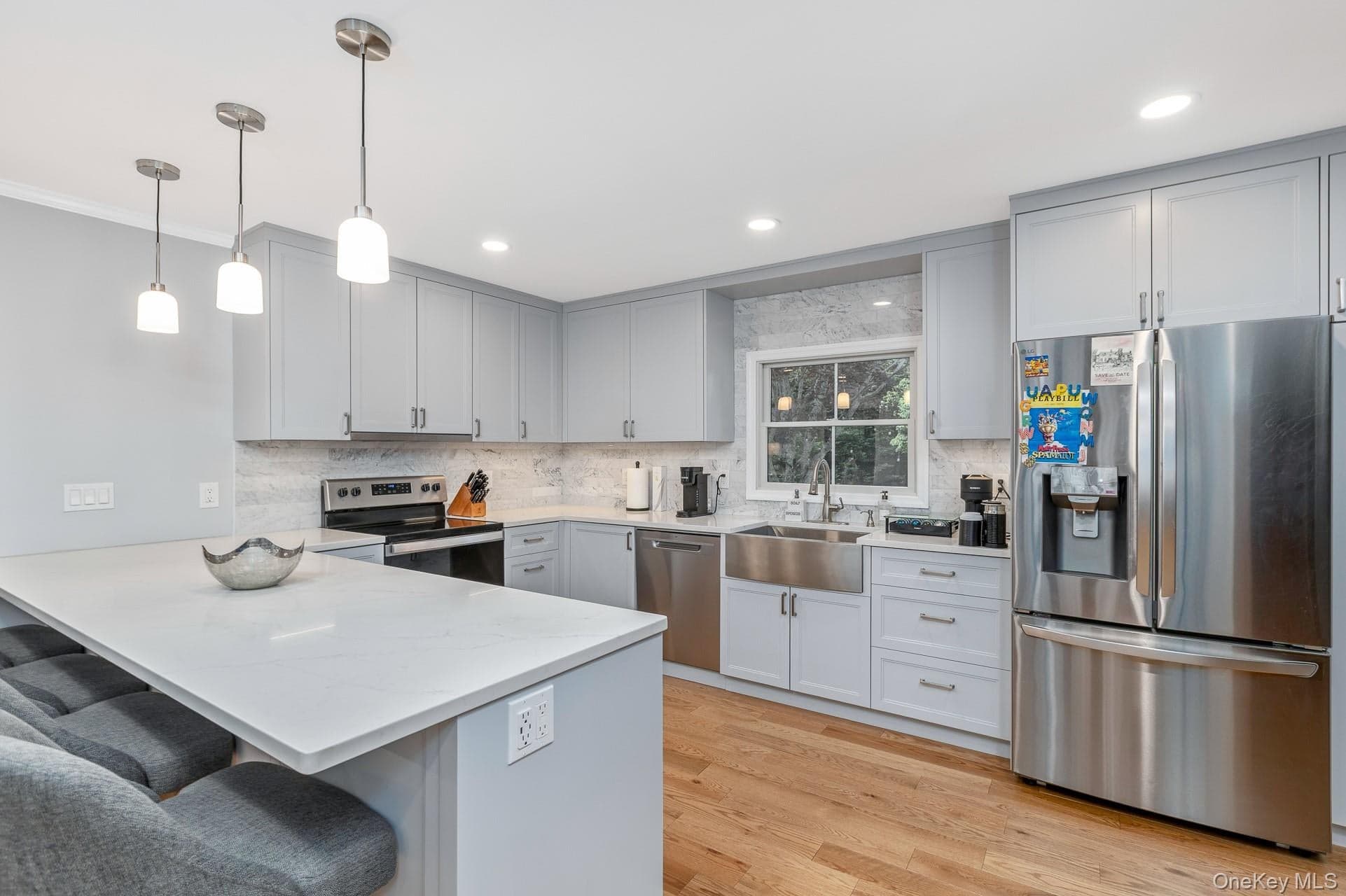 19 Groveland Avenue thumbnail 5