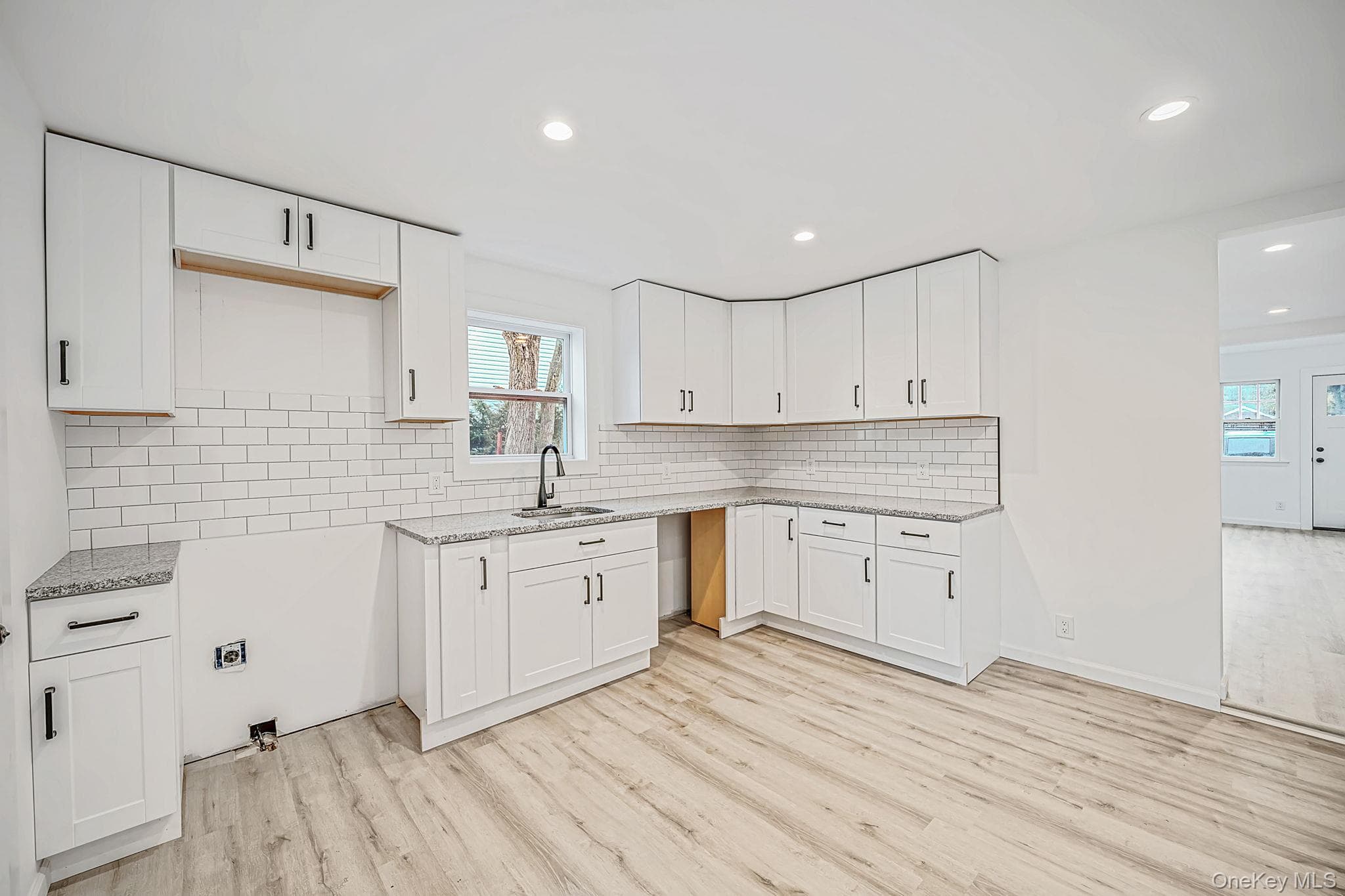 52 Coles Street thumbnail 19