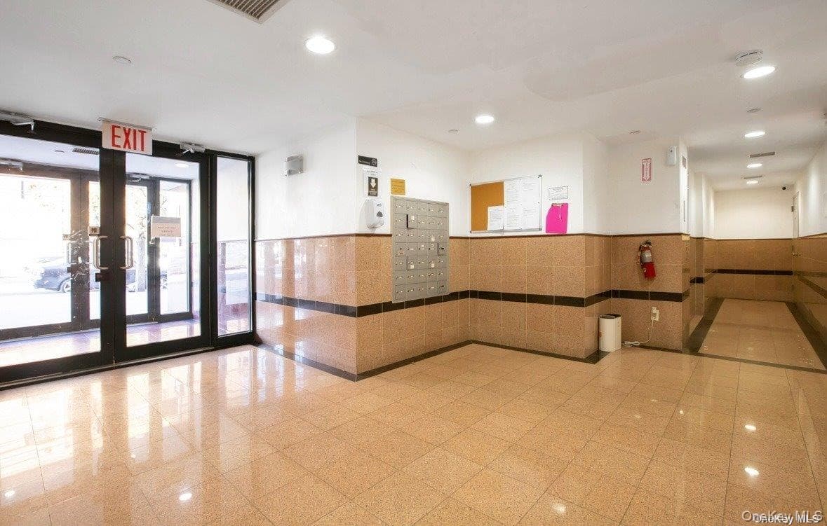 136-16 35th Avenue Unit: 7C thumbnail 17
