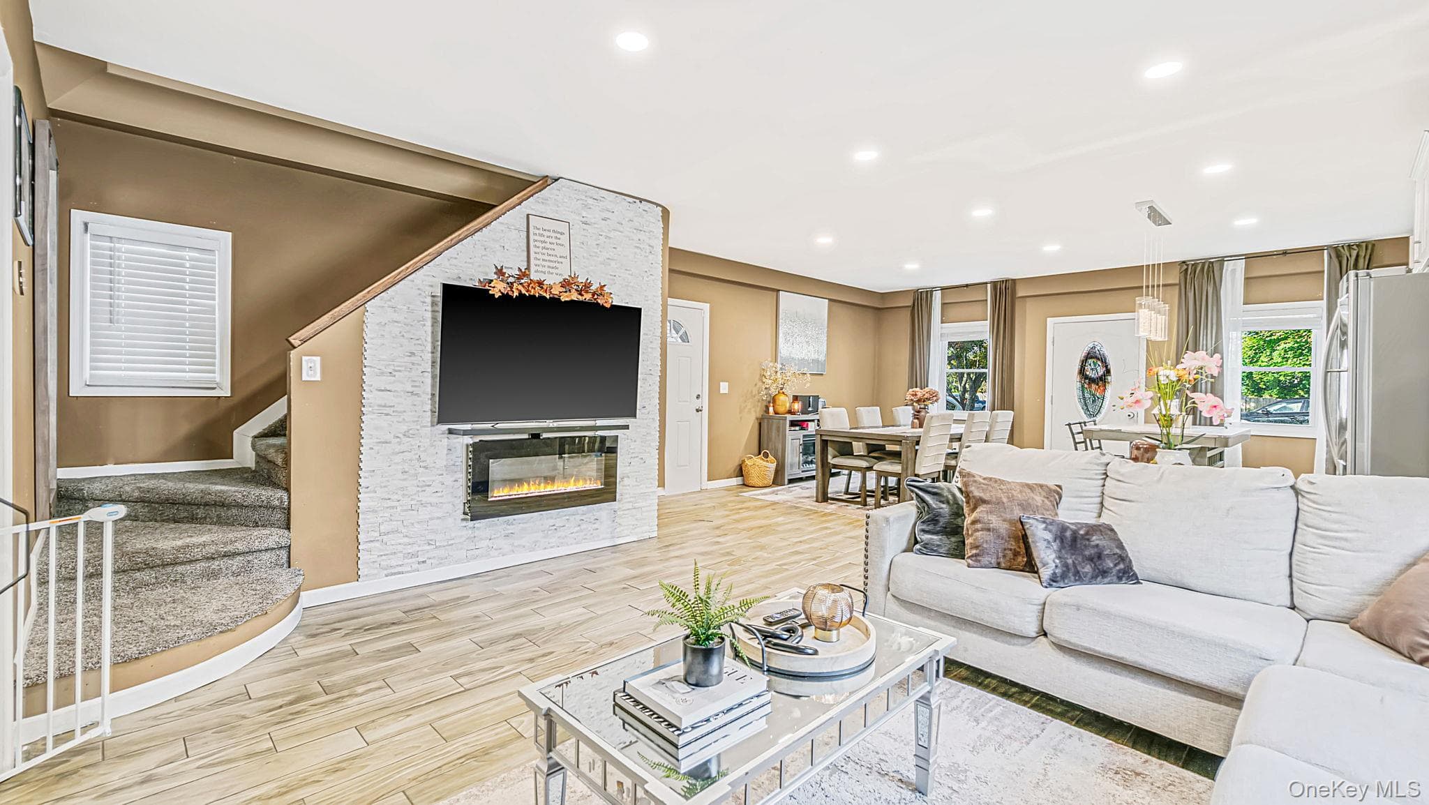73 Lynbrook Drive thumbnail 11