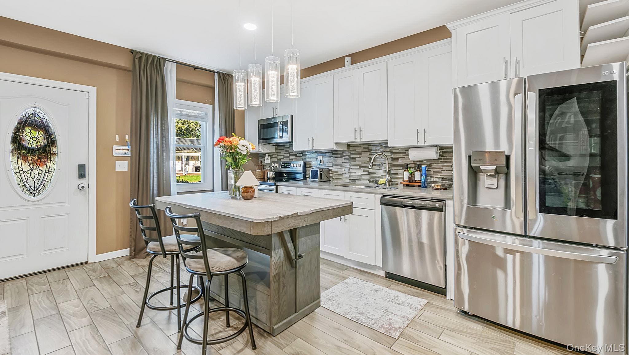 73 Lynbrook Drive thumbnail 8