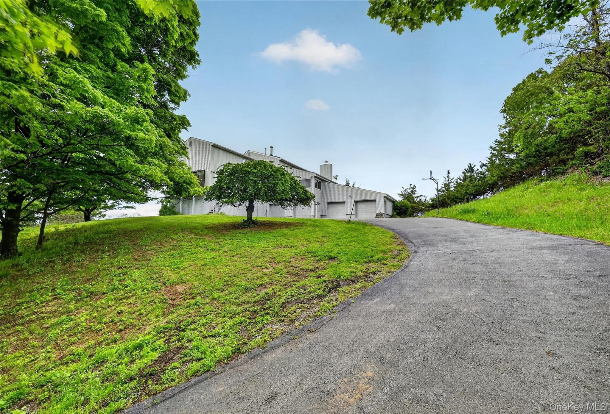 15 Deer Pond Drive thumbnail 42