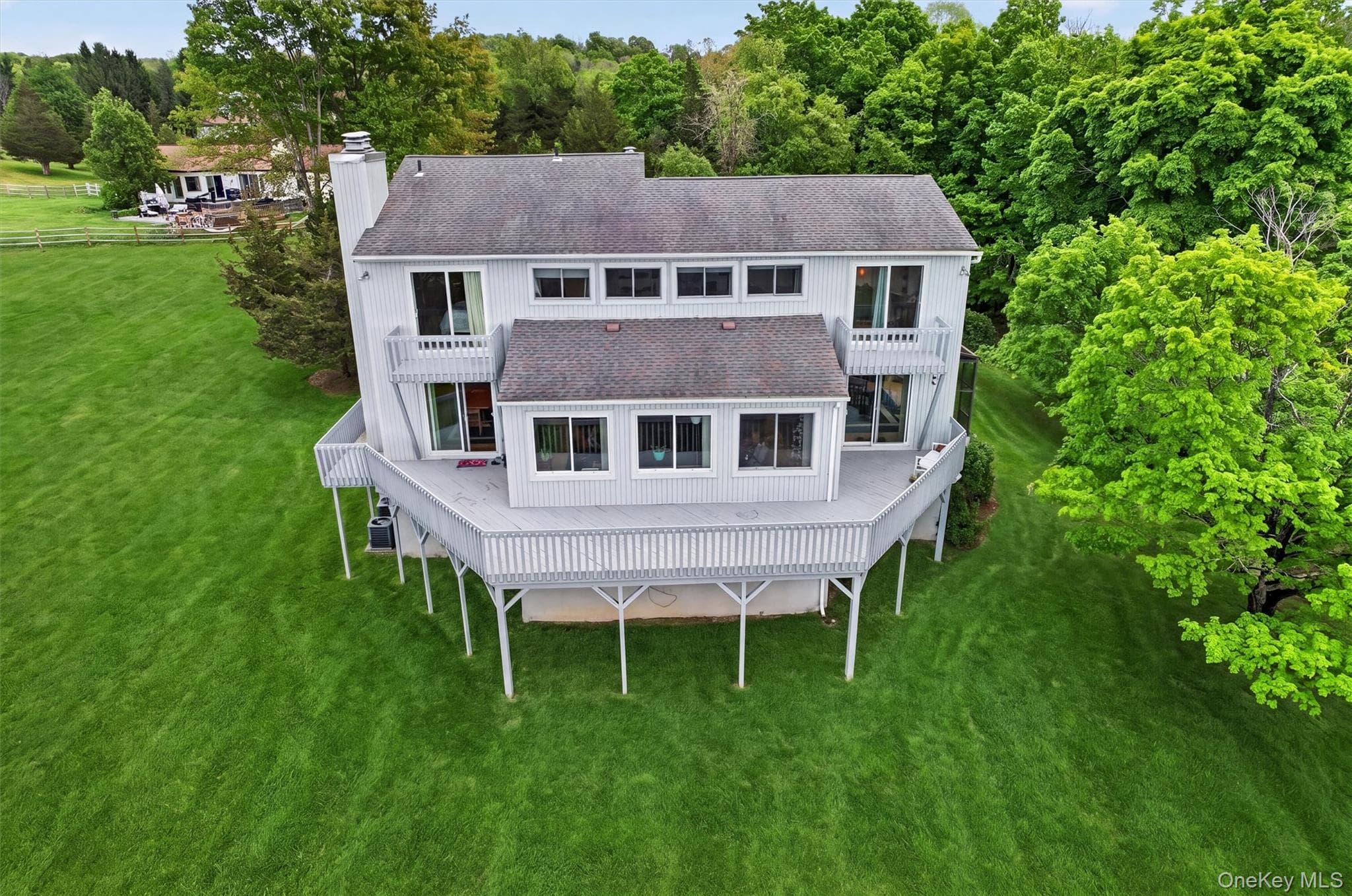15 Deer Pond Drive thumbnail 47