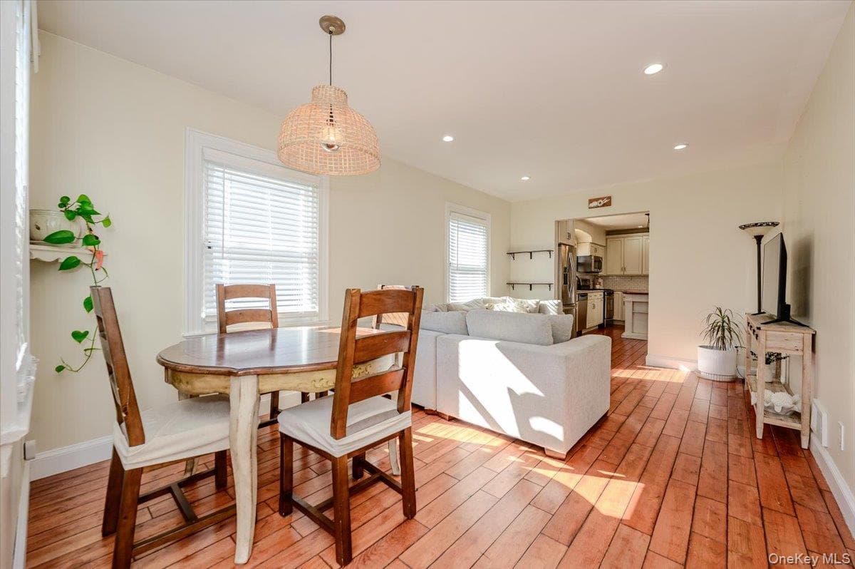 412 Fire Island Avenue thumbnail 4