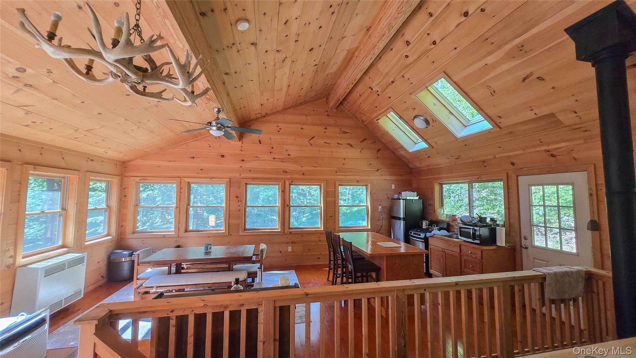 225 Hatchery Road thumbnail 11
