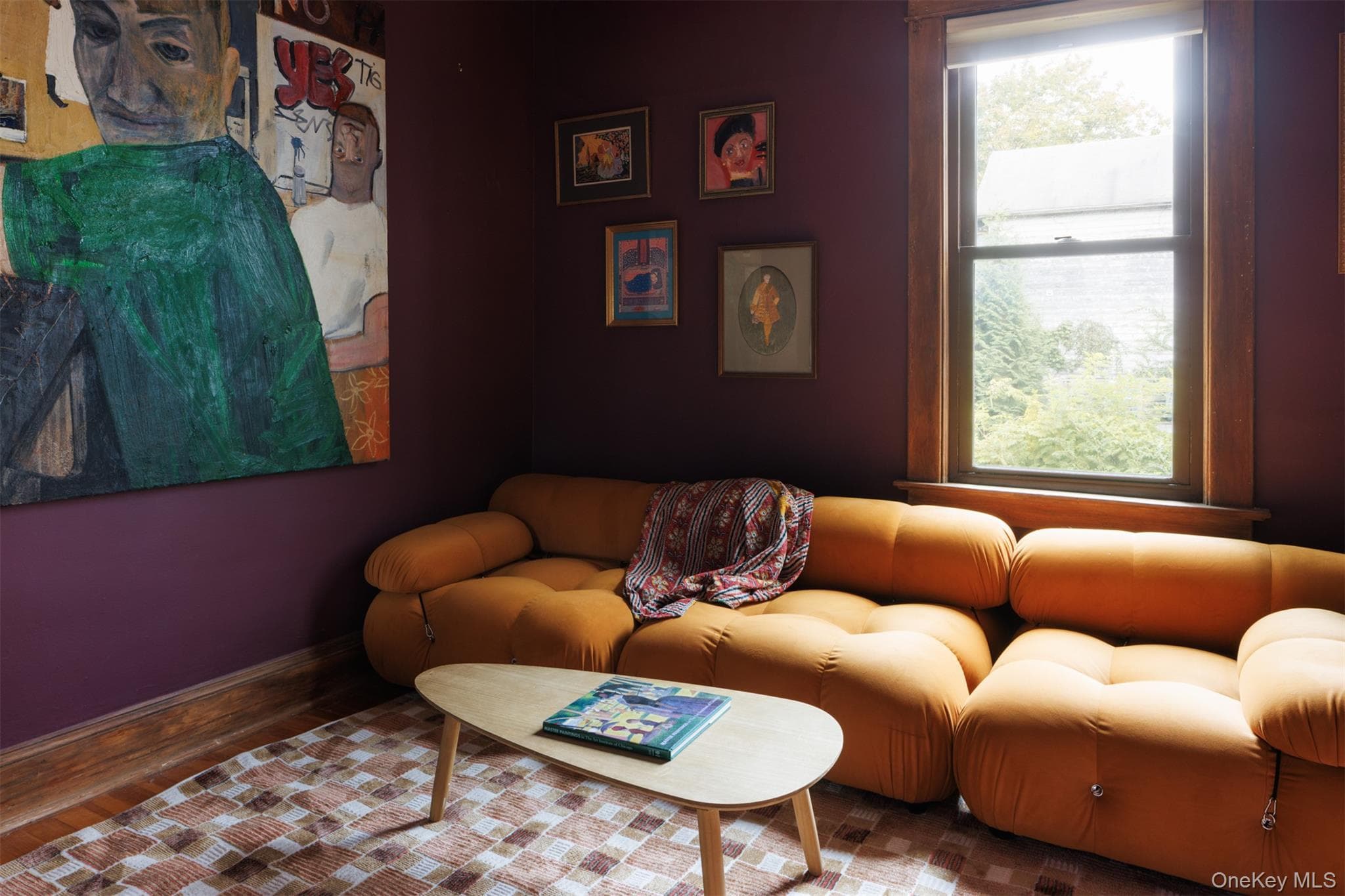 910 Columbia Street thumbnail 12