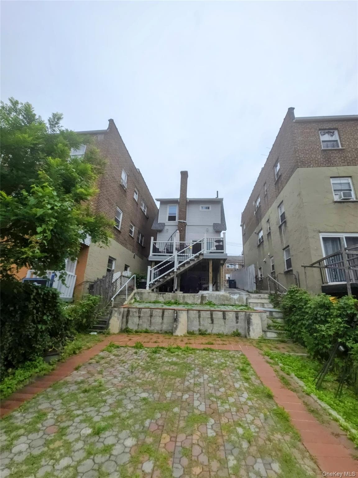 1015 Revere Avenue thumbnail 31