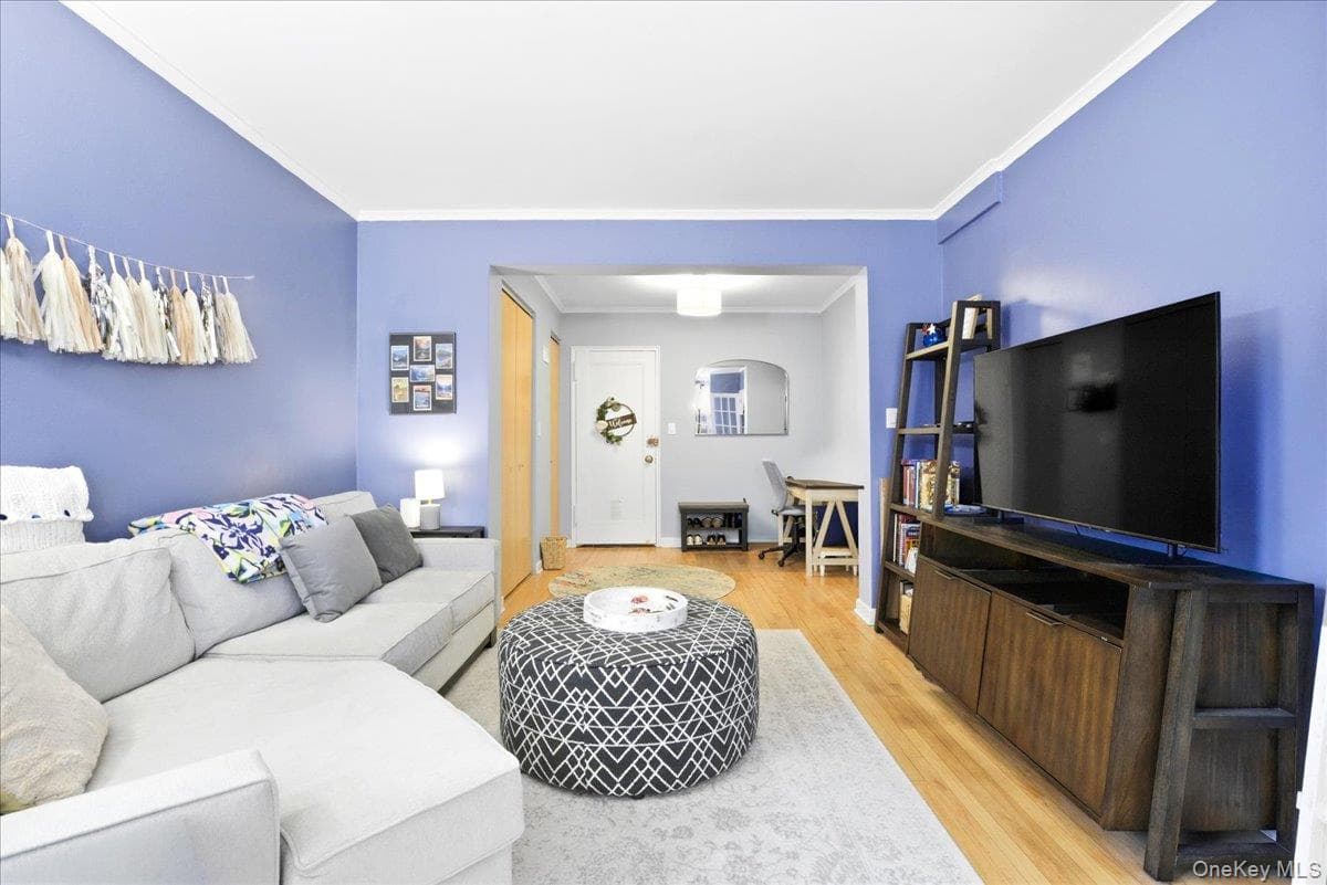 67-38 108th Street Unit: C/34 thumbnail 5
