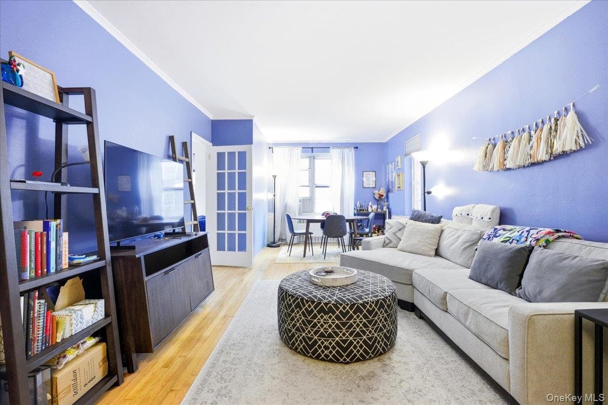 67-38 108th Street Unit: C/34 thumbnail 4