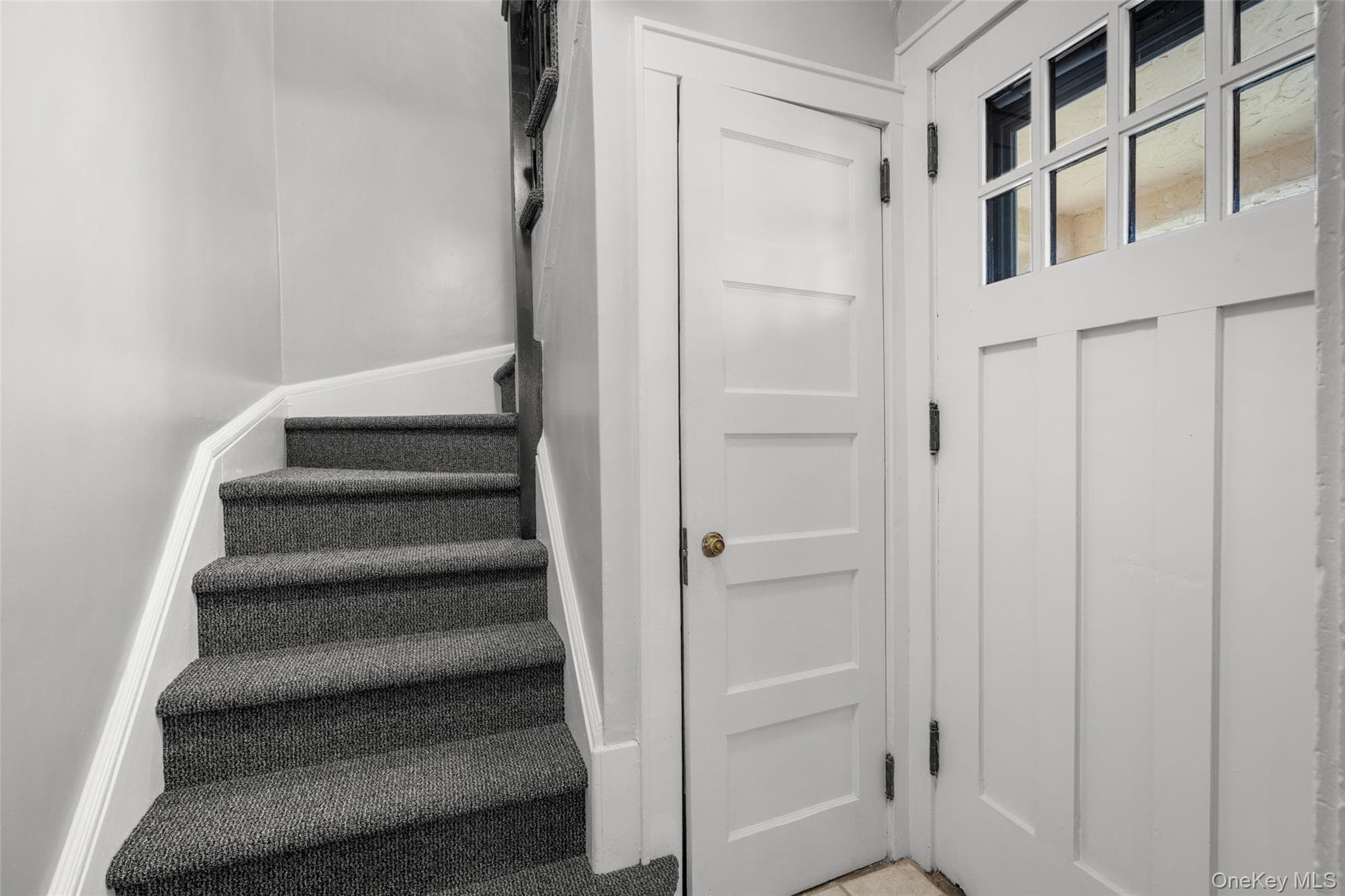823 Lester Avenue thumbnail 3