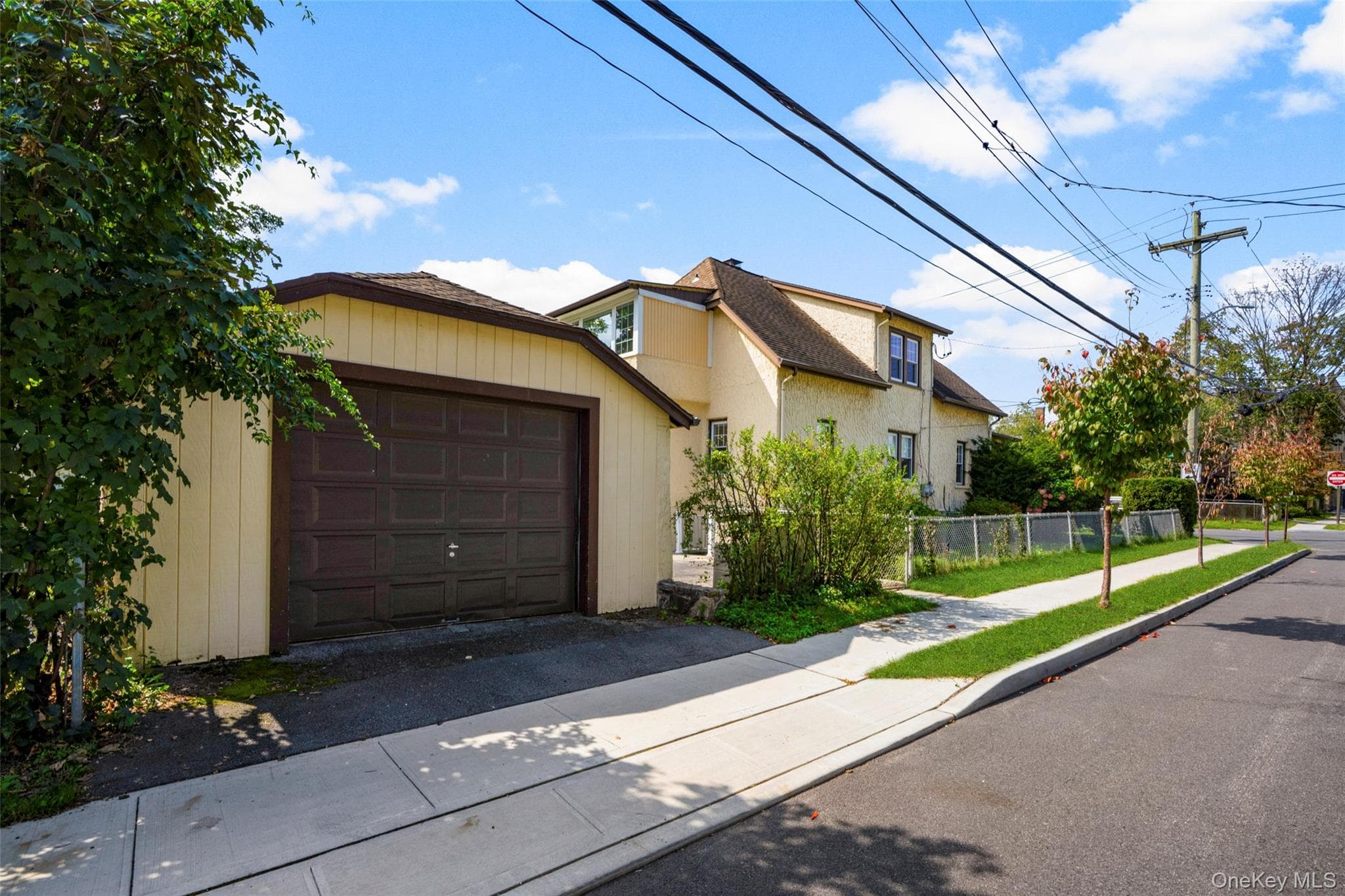 823 Lester Avenue thumbnail 25