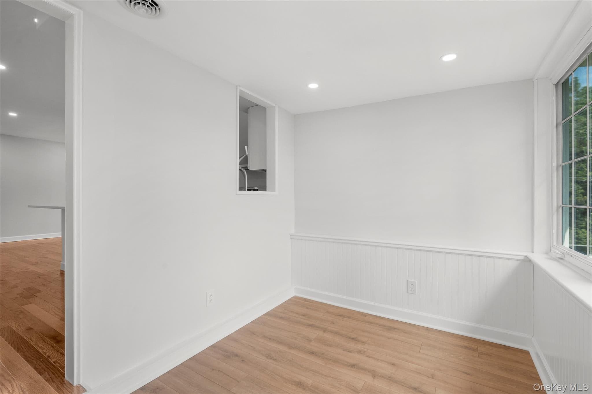823 Lester Avenue thumbnail 18
