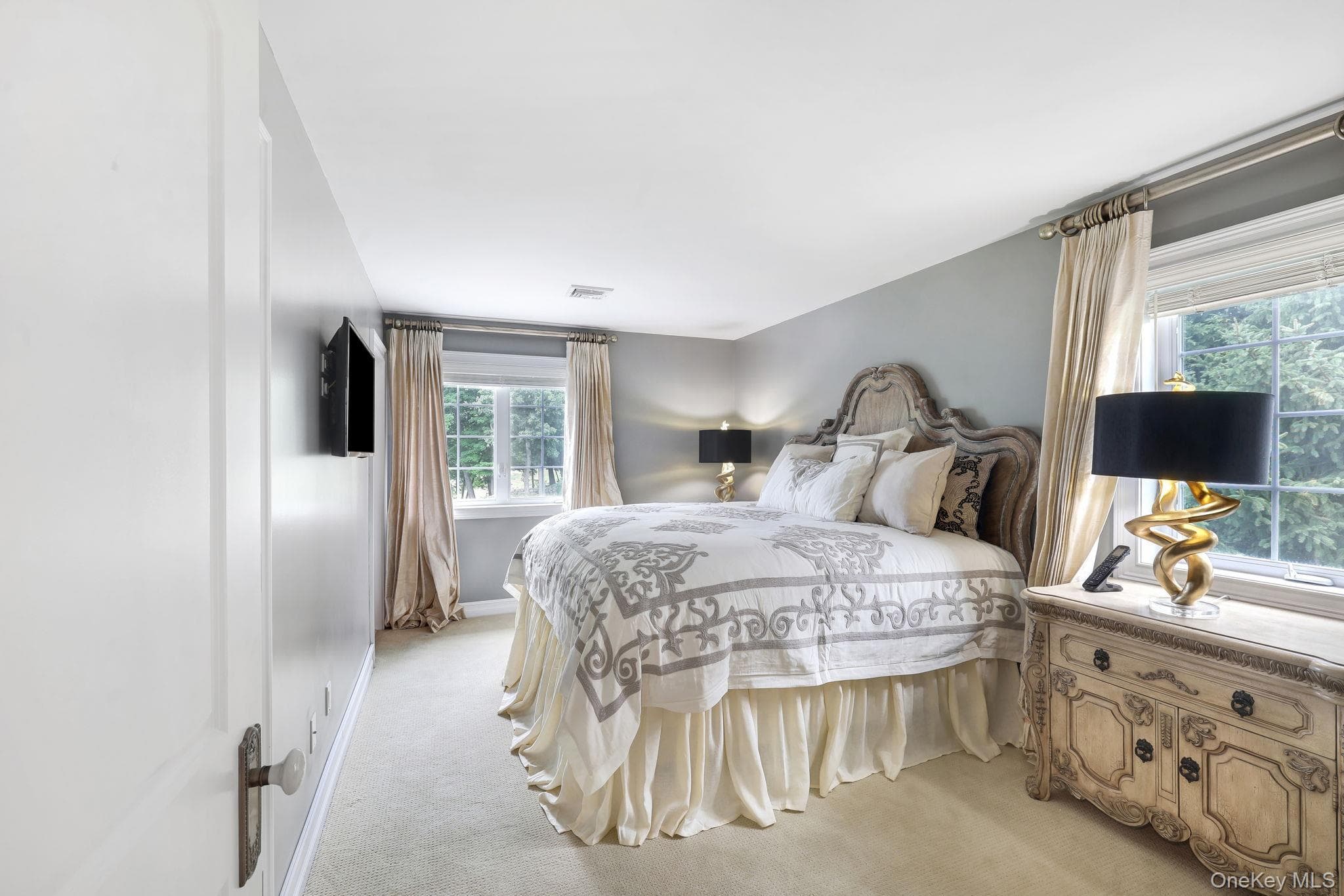 31 Greenwich Avenue thumbnail 38