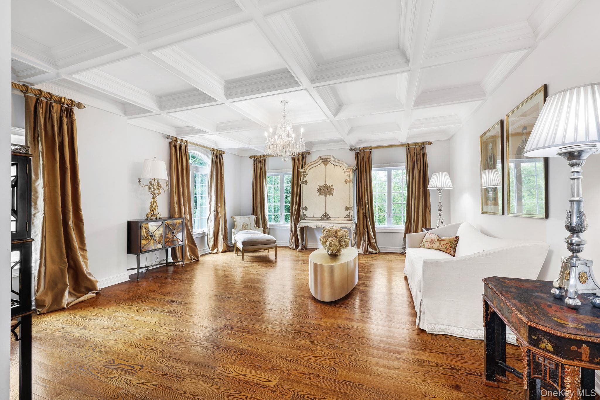 31 Greenwich Avenue thumbnail 6