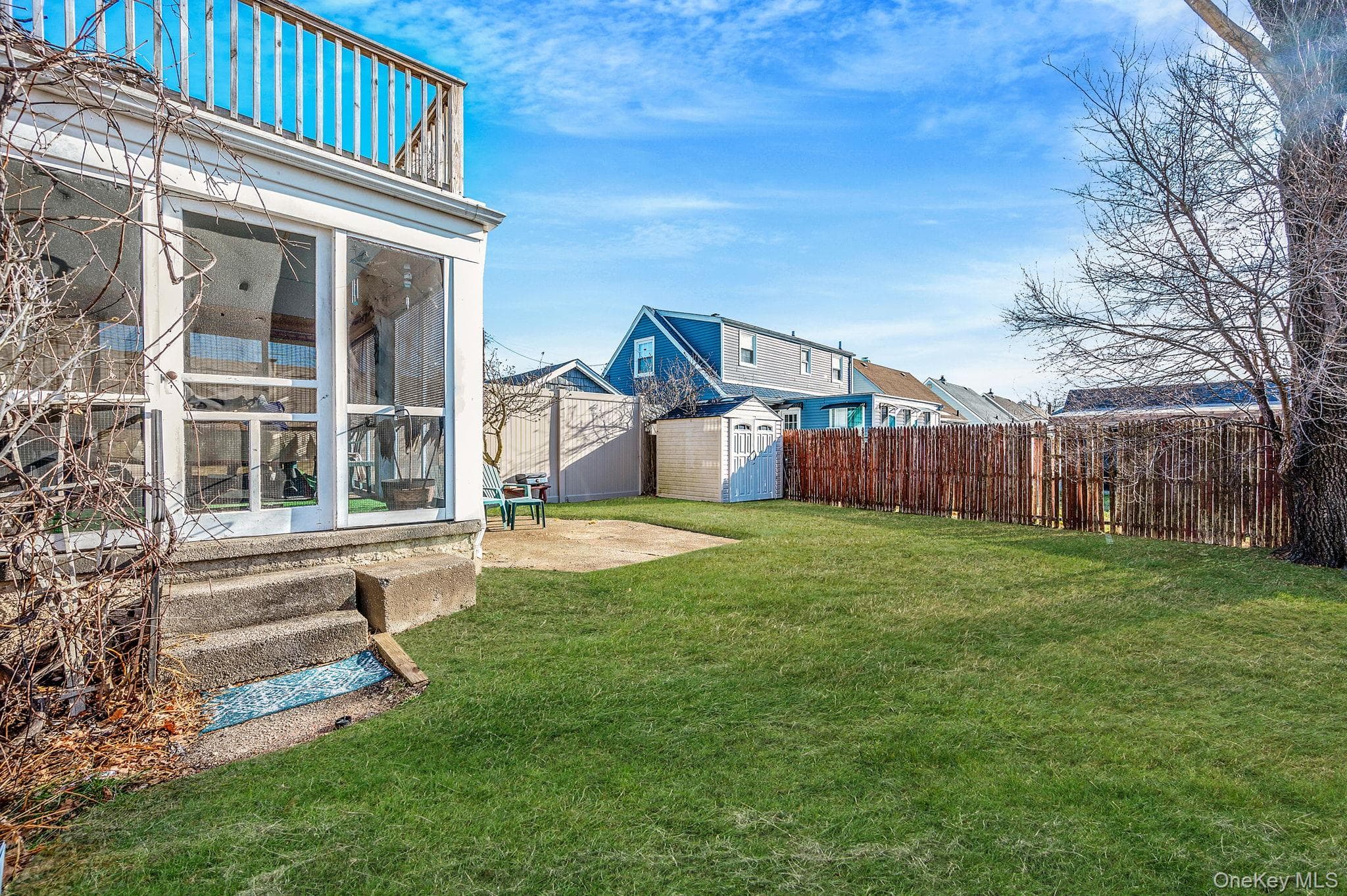 34 Meyer Avenue thumbnail 5