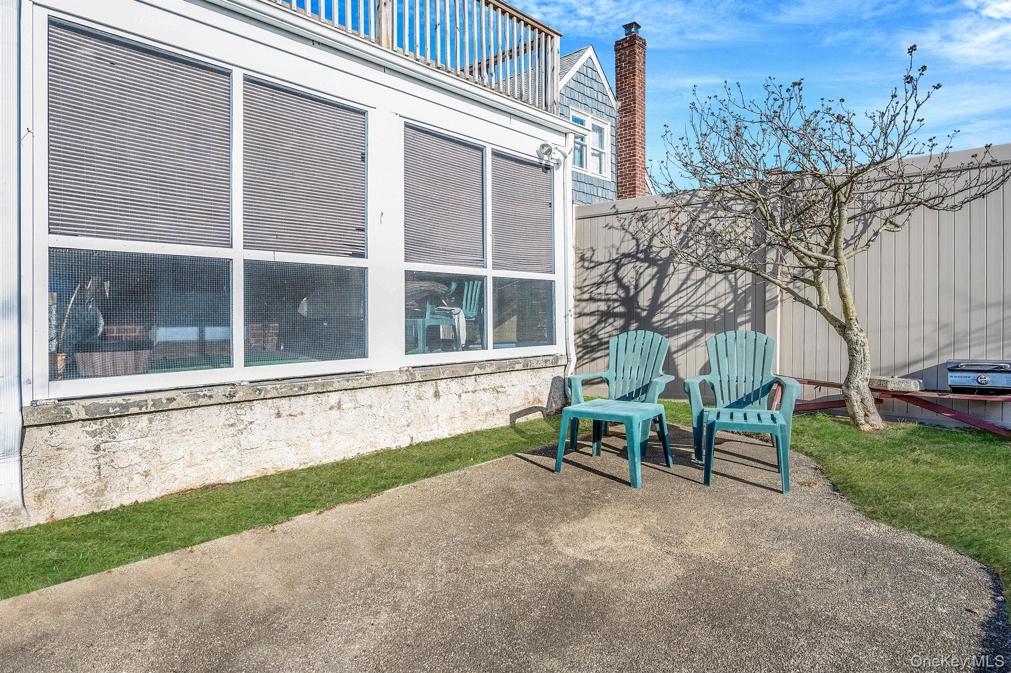 34 Meyer Avenue thumbnail 9