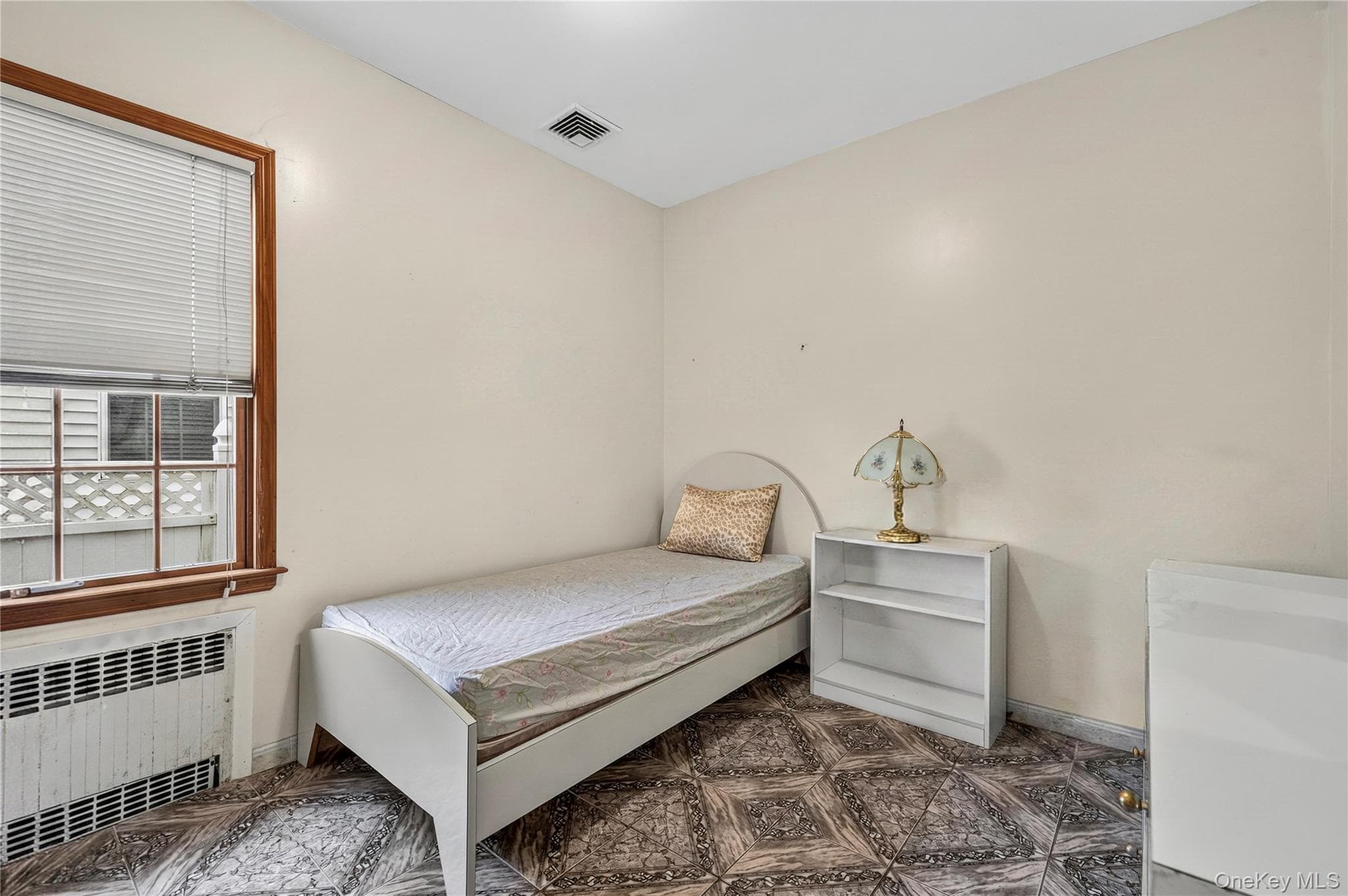 214 Avery Place thumbnail 13