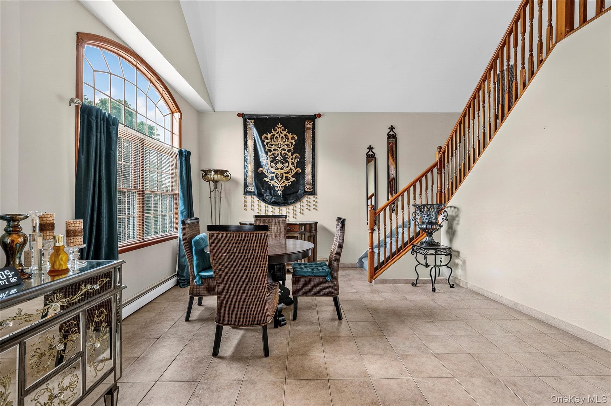 214 Avery Place thumbnail 18