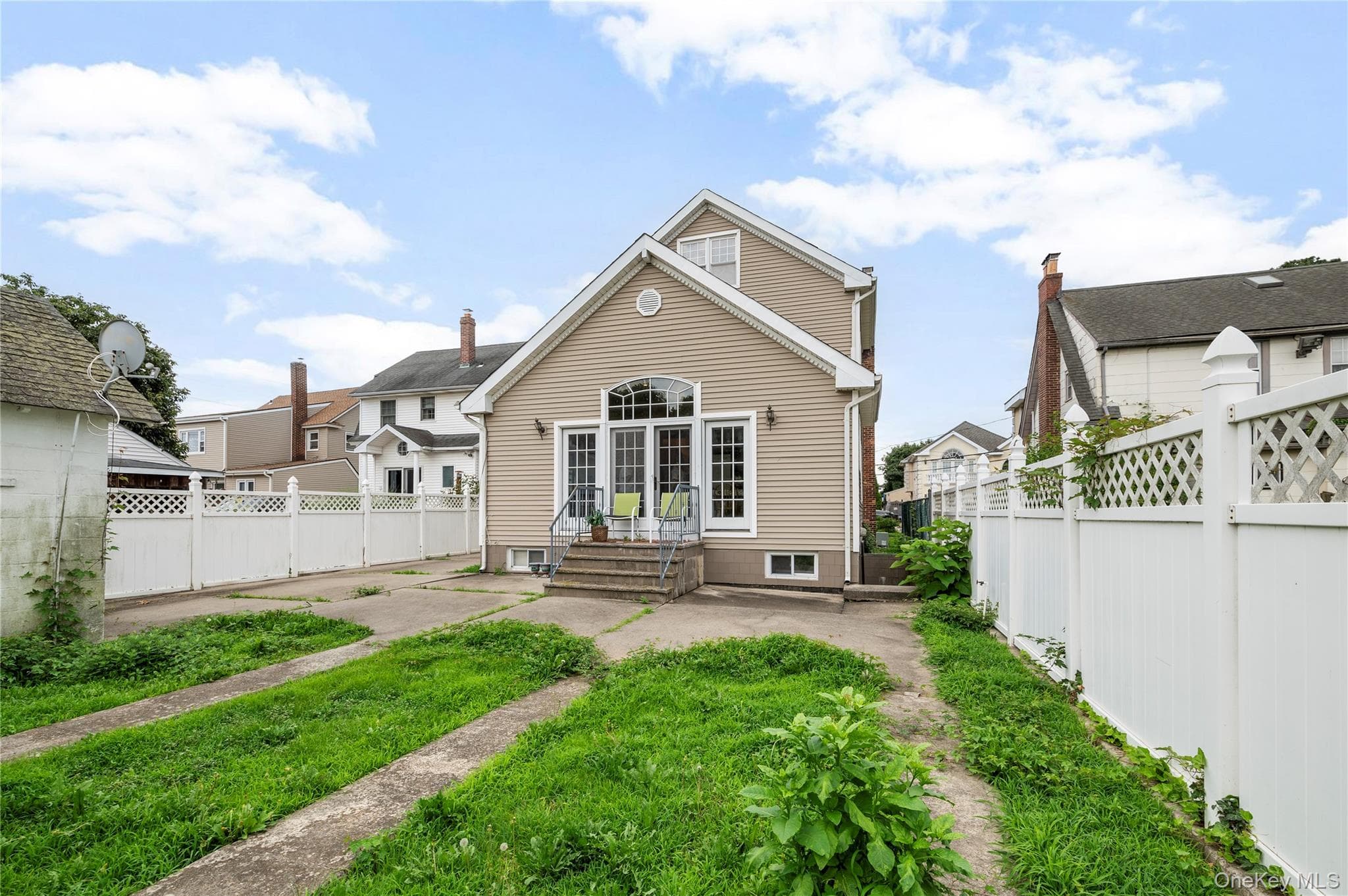 214 Avery Place thumbnail 34
