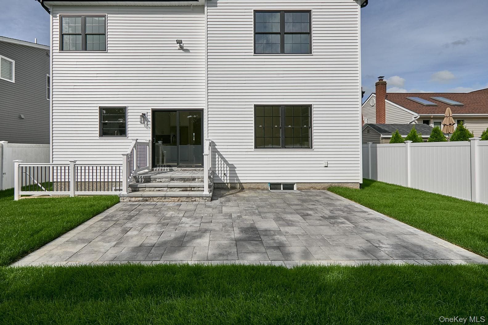 45 Sherman Avenue thumbnail 35