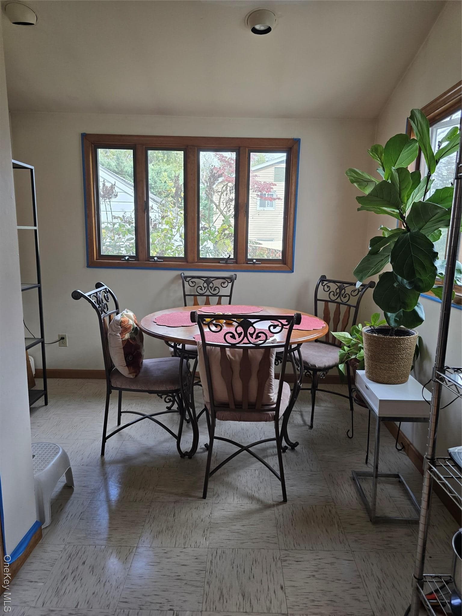 1501 Kenneth Avenue thumbnail 15