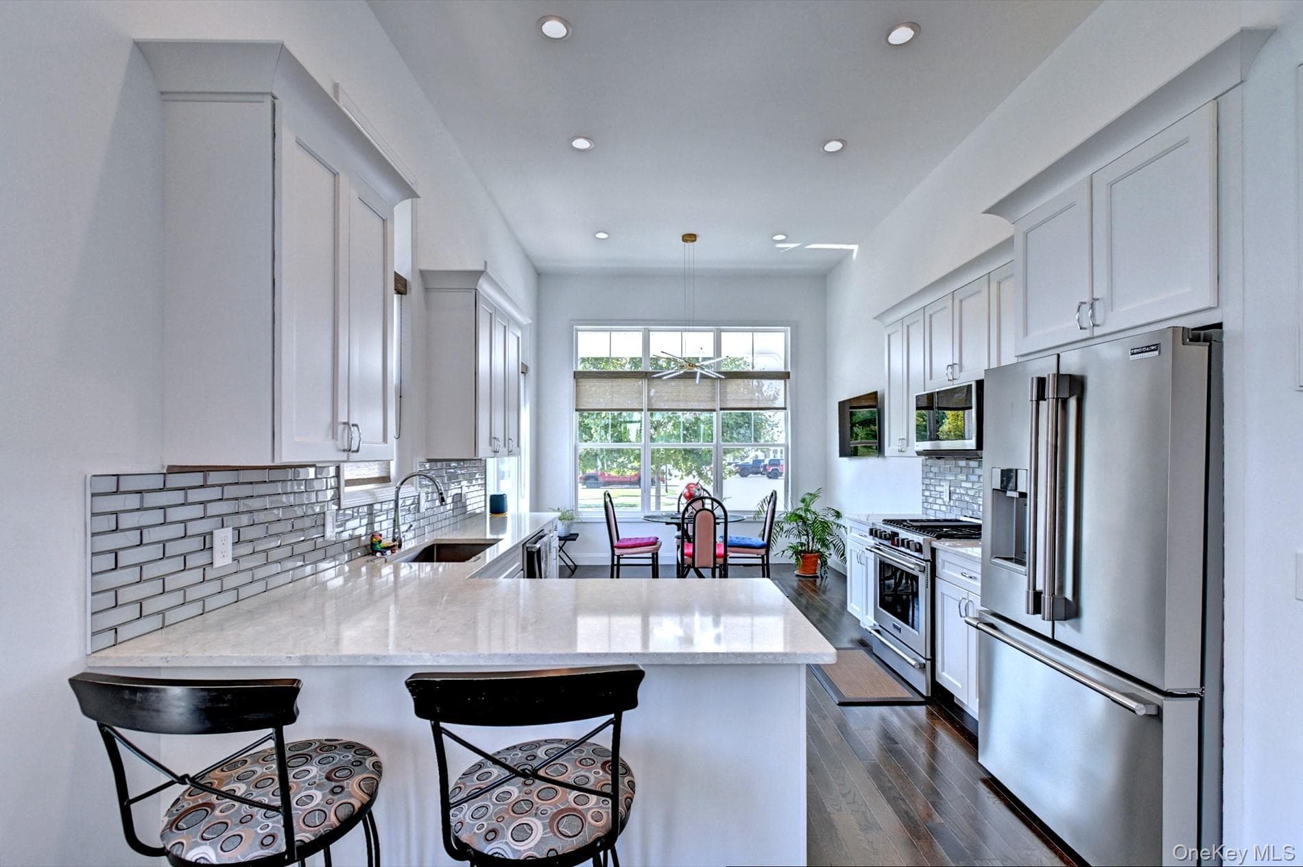 182 Belmont Circle thumbnail 9